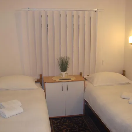 ゲストハウス Kod Keme