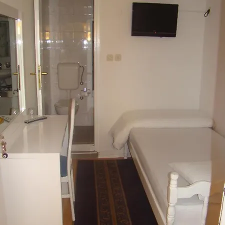 ゲストハウス Kod Keme サラエヴォ