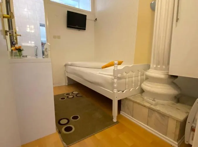 Kod Keme Guest house 2*